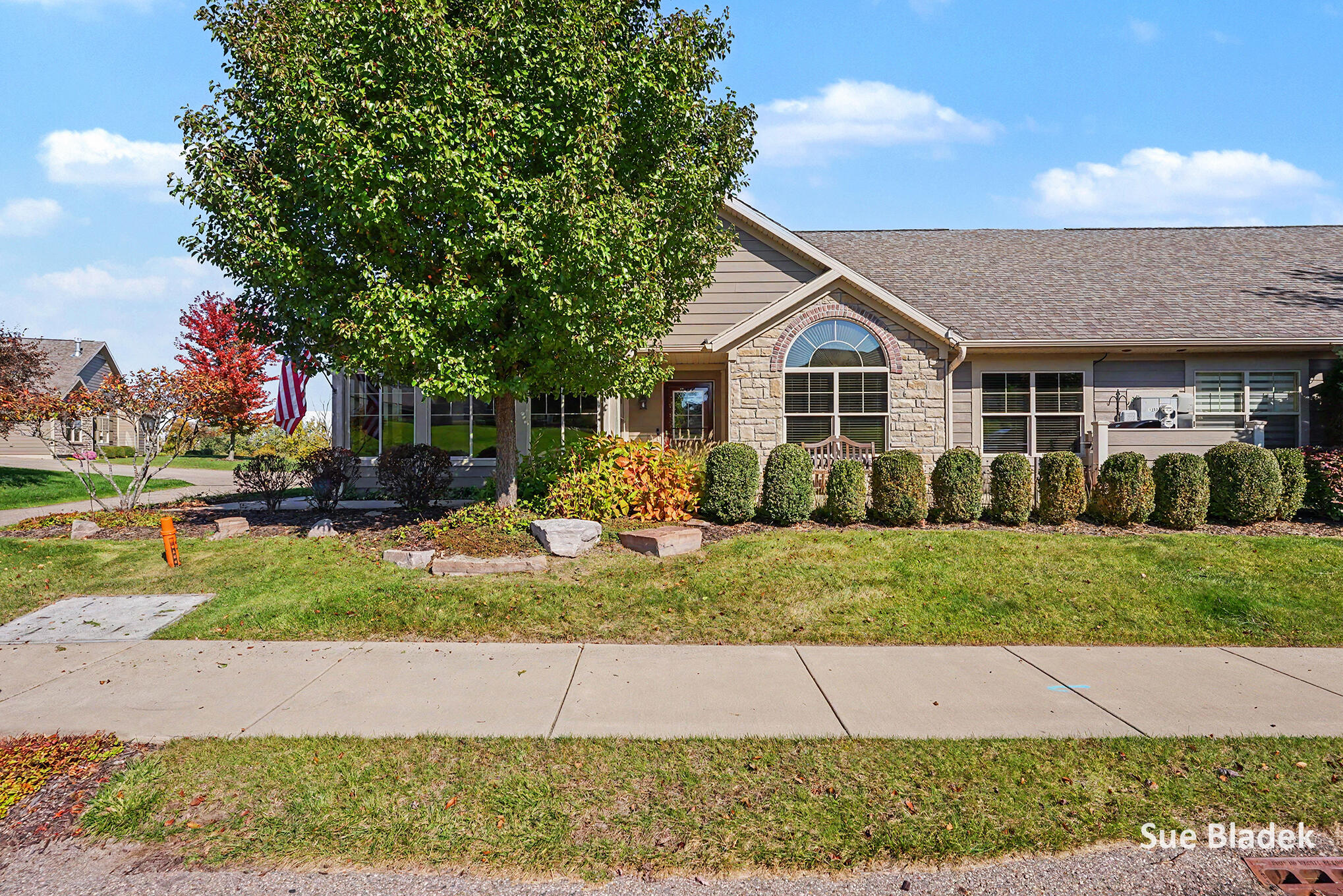 1201 Riverview Drive Holland MI 49423