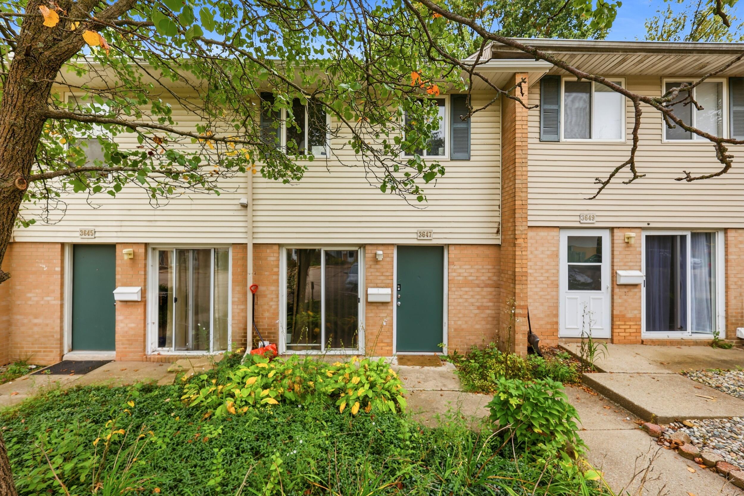 3647 Kenbrooke Court Kalamazoo MI 49006