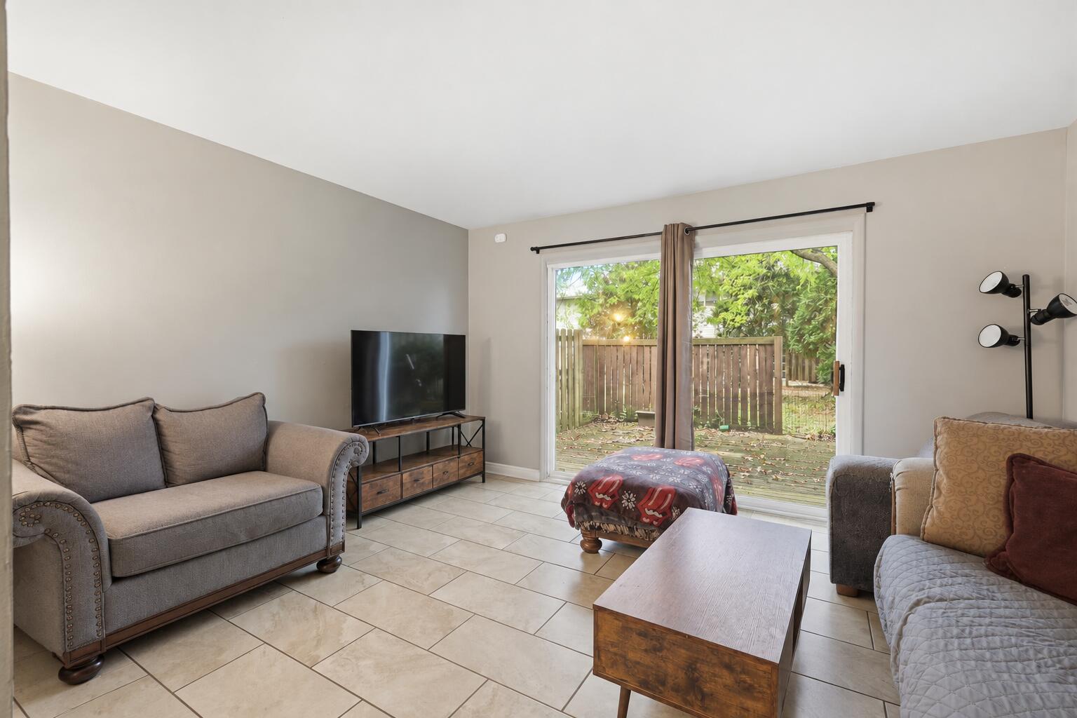 3647 Kenbrooke Court Kalamazoo MI 49006