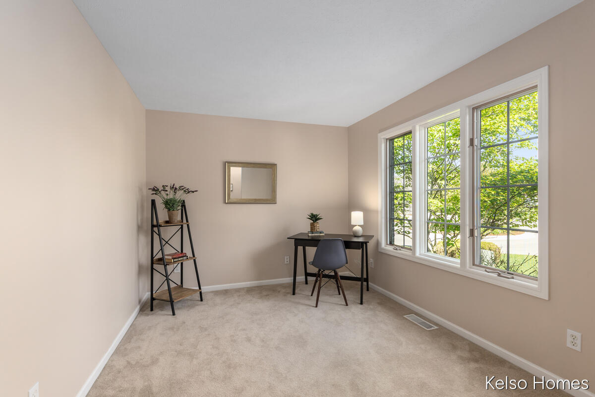 2009 Bryceway Court NE Grand Rapids MI 49505