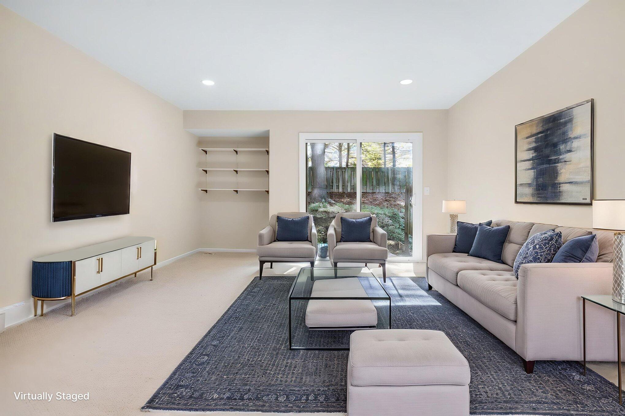 2697 Chatham Woods Drive SE Grand Rapids MI 49546