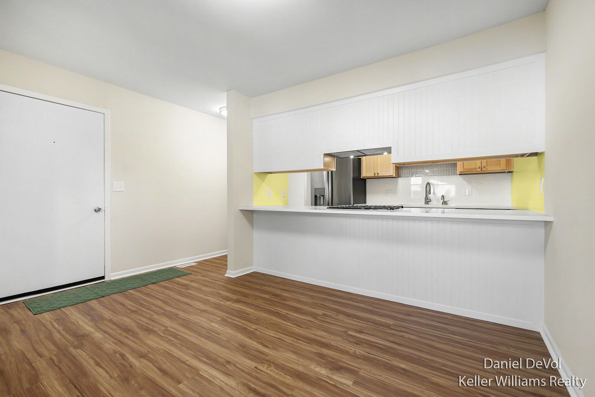 2697 Chatham Woods Drive SE Grand Rapids MI 49546
