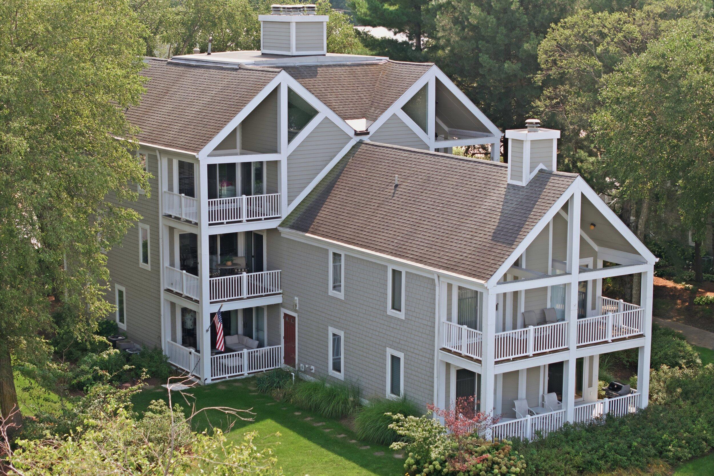 320 Oselka Drive New Buffalo MI 49117