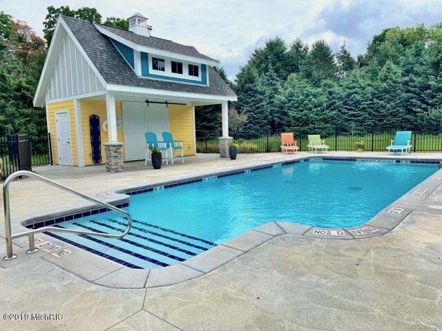 8241 Thimbleweed Trail Kalamazoo MI 49009