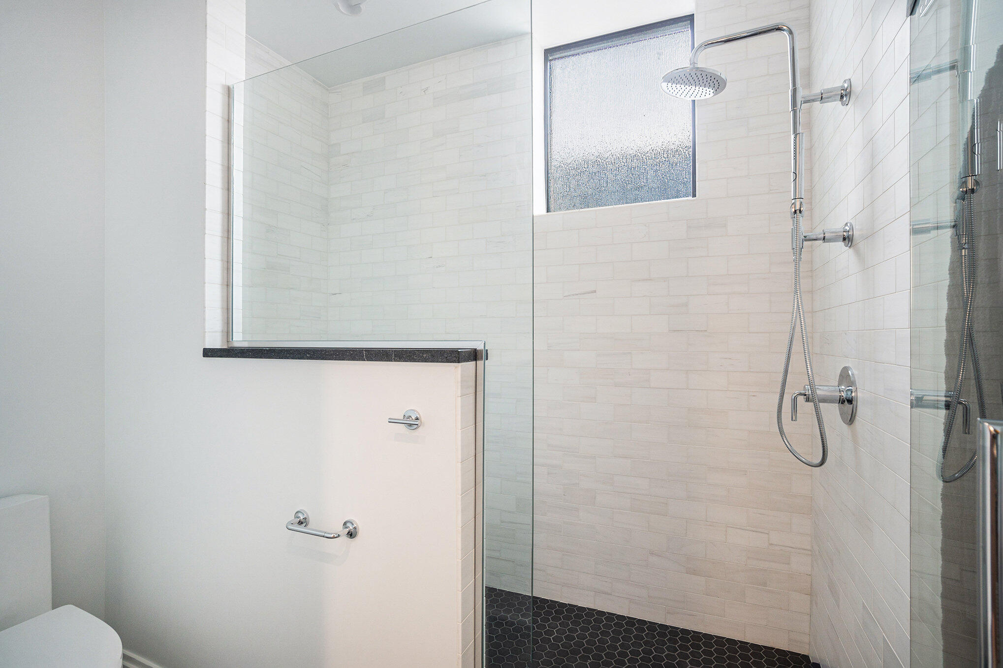 159 S River Avenue Holland MI 49423