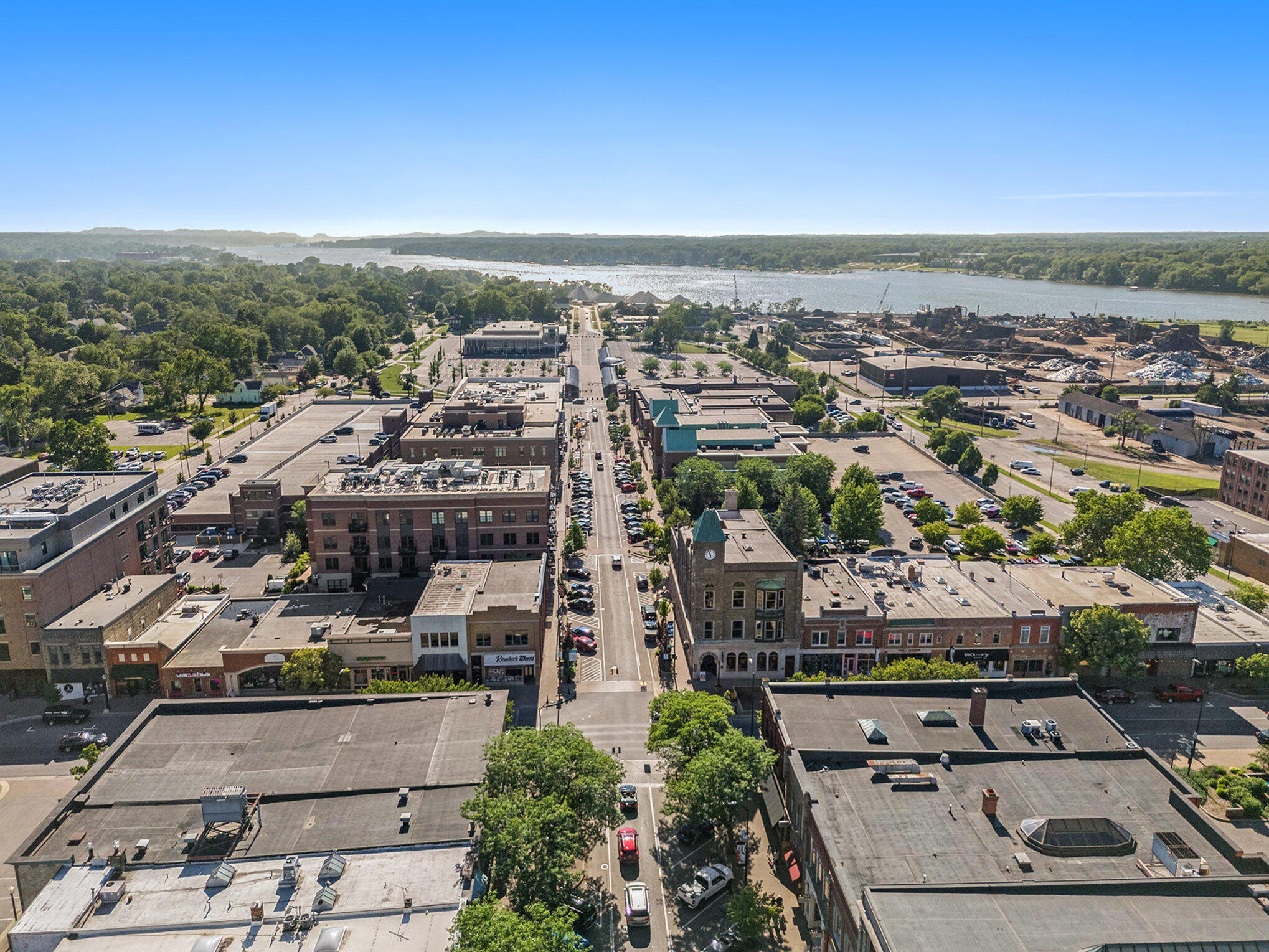 159 S River Avenue Holland MI 49423