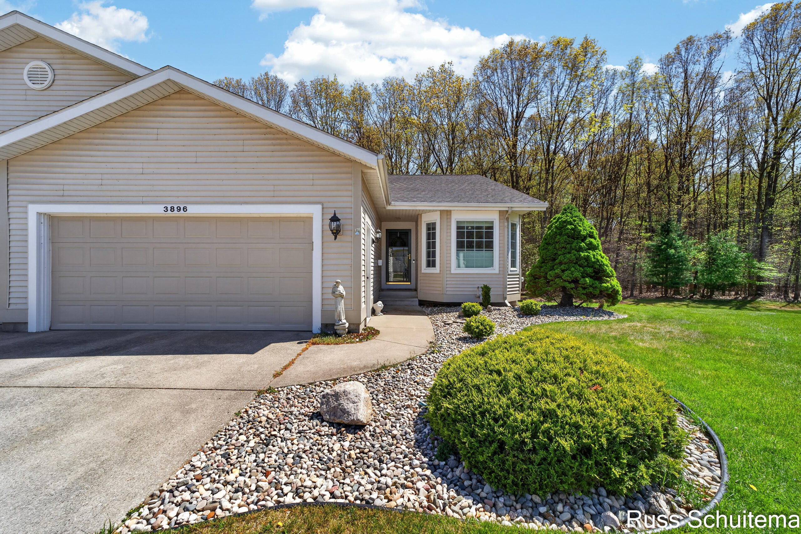 3896 Fairway Drive Muskegon MI 49441