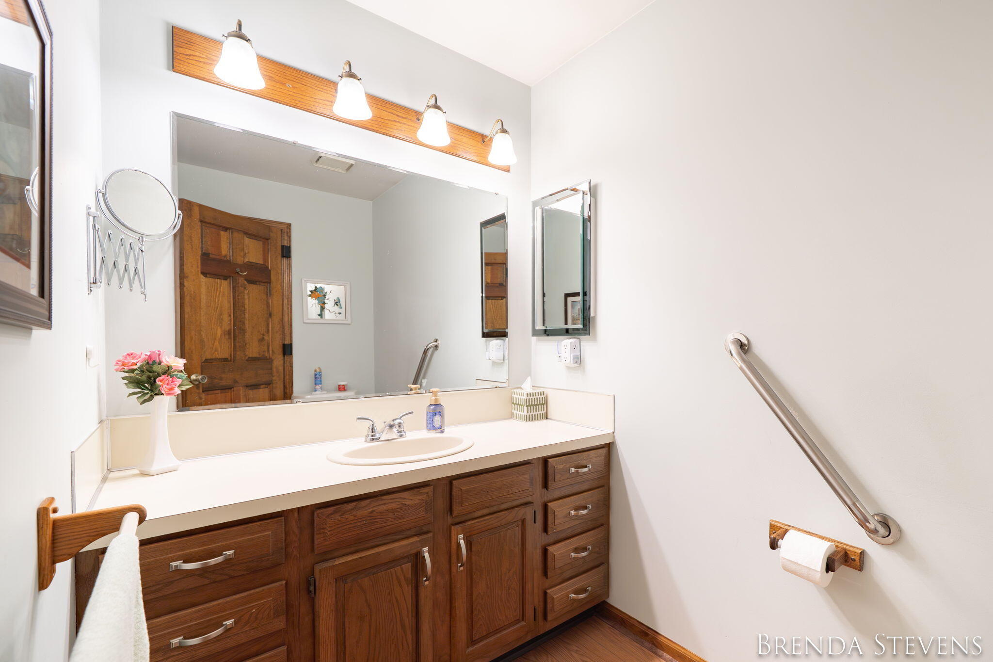 2061 Terrace Van Drive NE Grand Rapids MI 49505