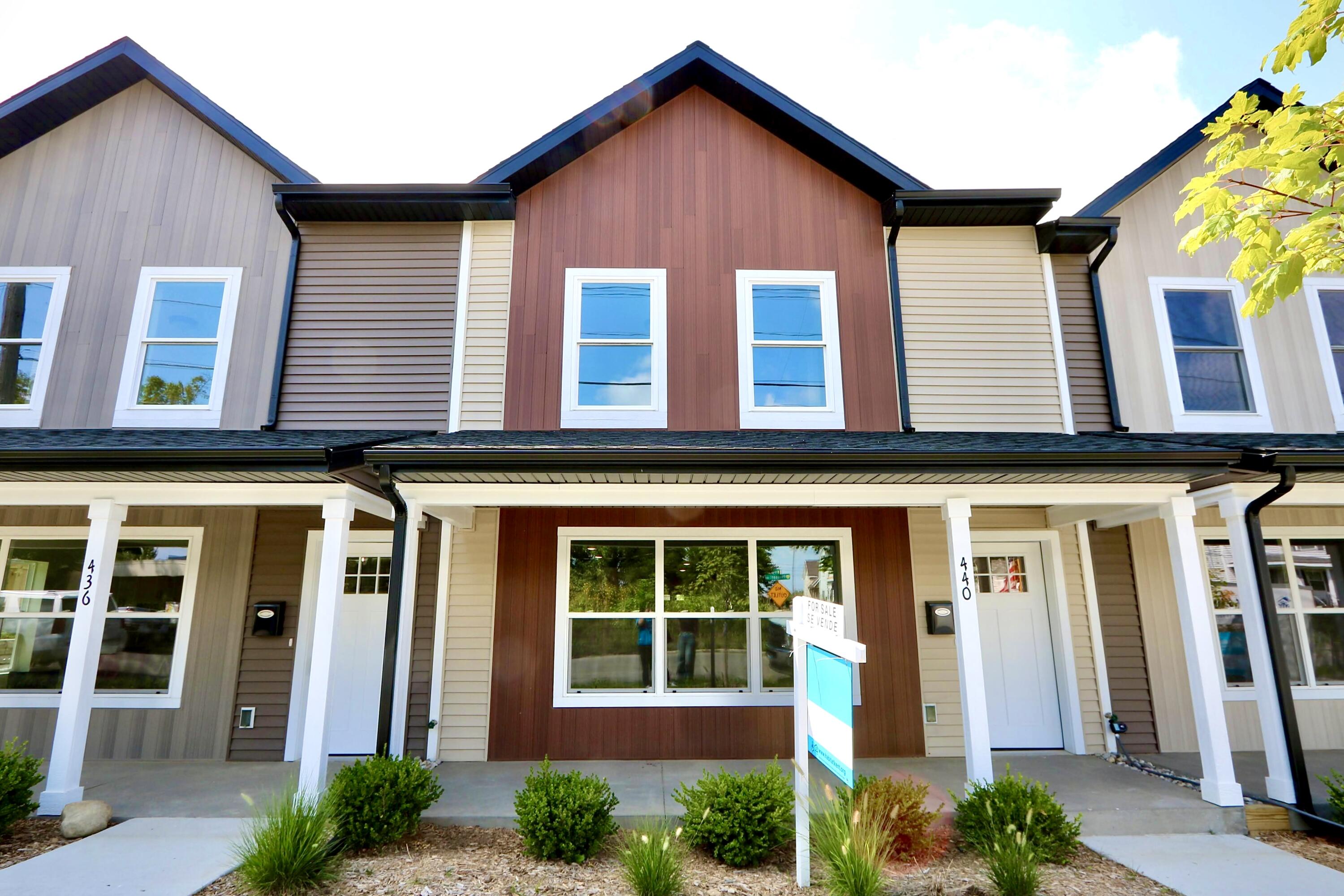 440 Pleasant Street SW Grand Rapids MI 49503