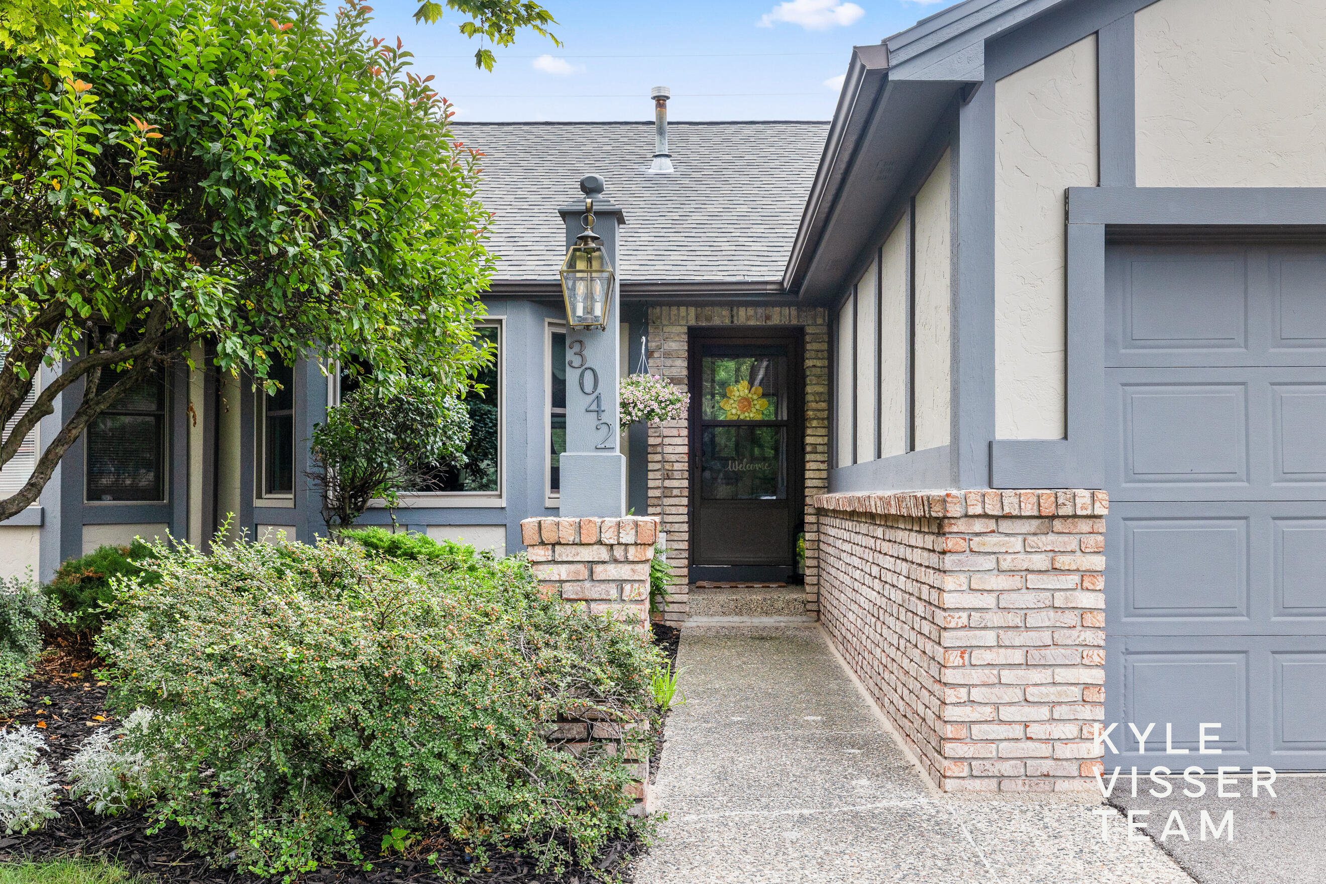 3042 Kay Drive SE Grand Rapids MI 49508