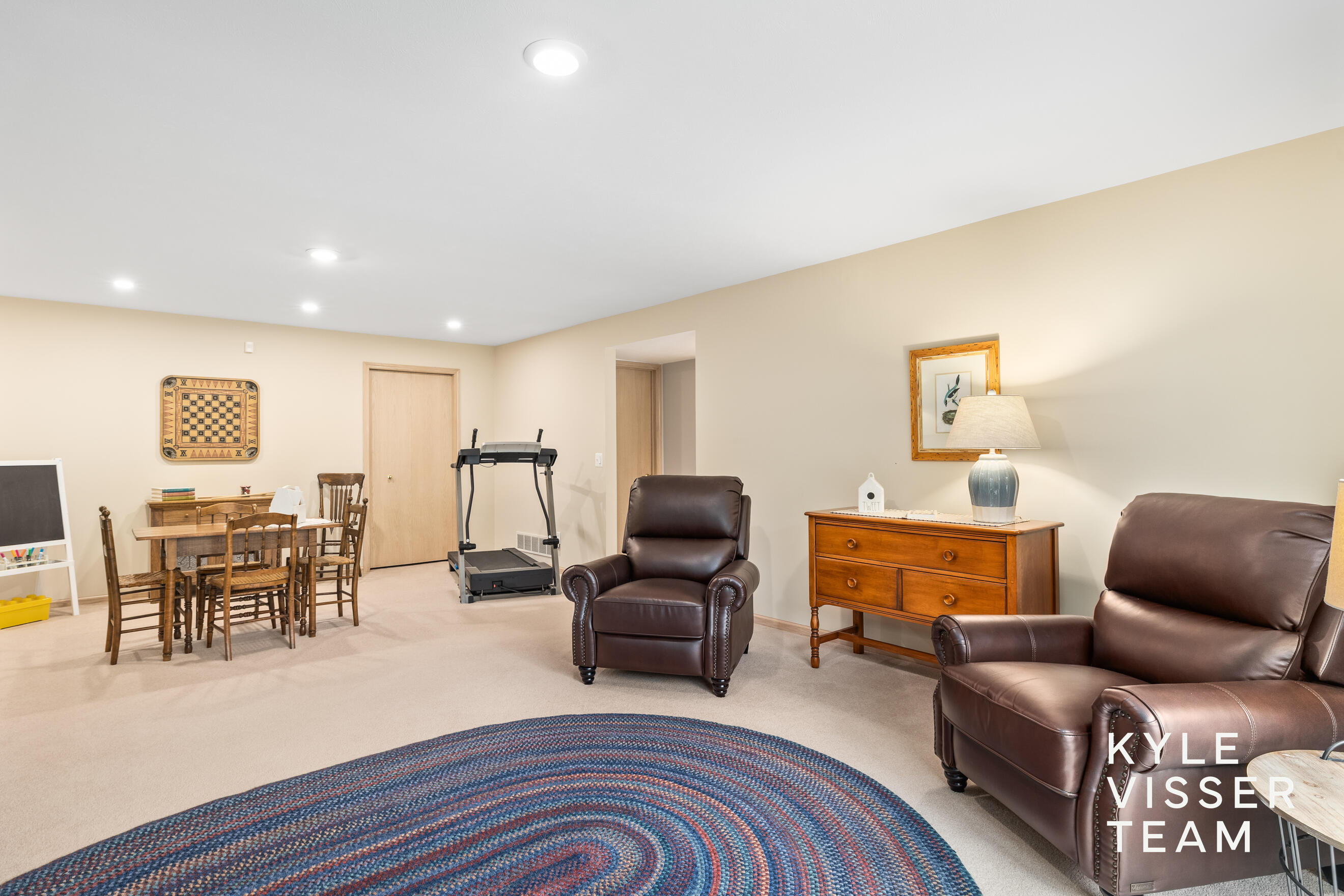 3042 Kay Drive SE Grand Rapids MI 49508