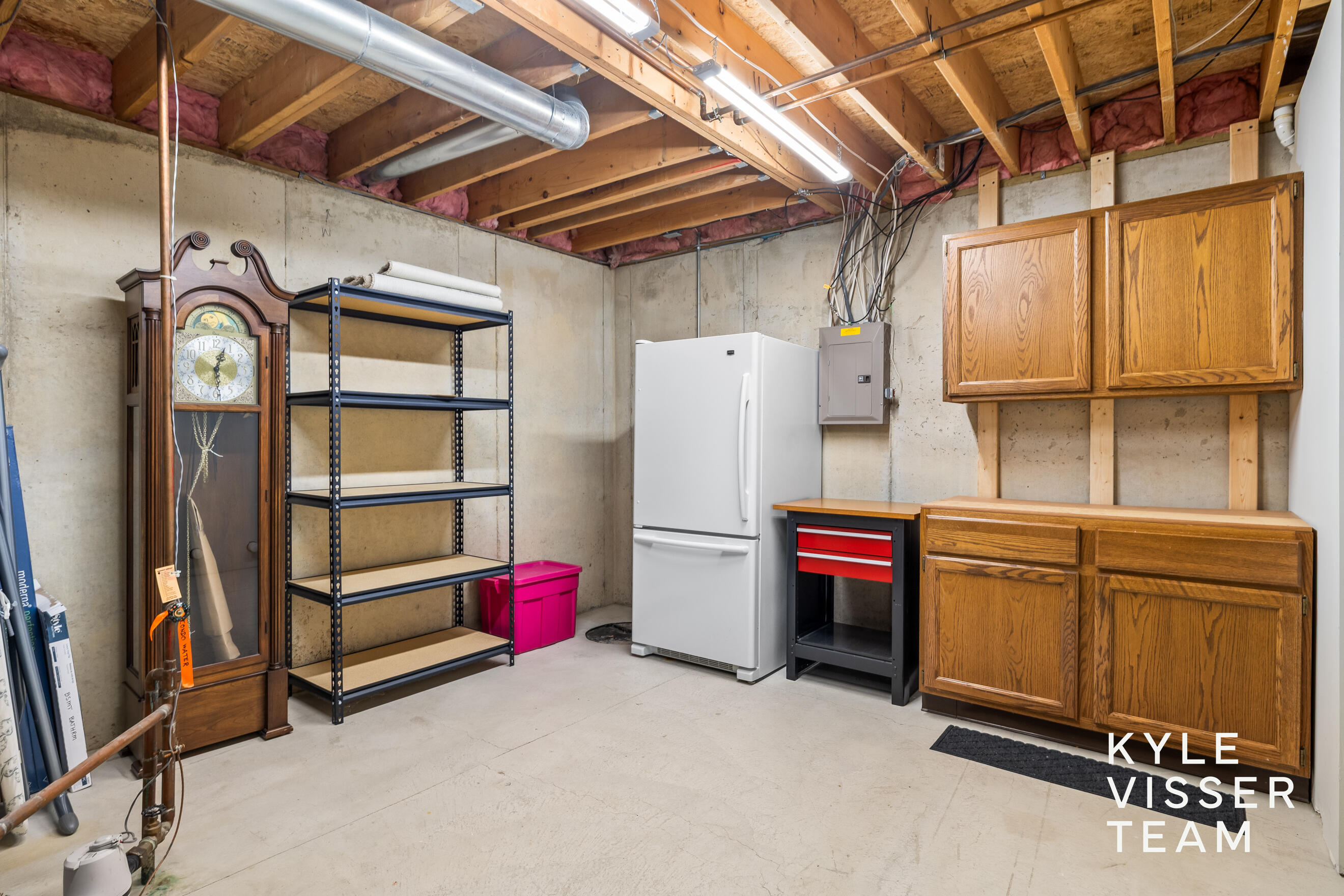 3042 Kay Drive SE Grand Rapids MI 49508