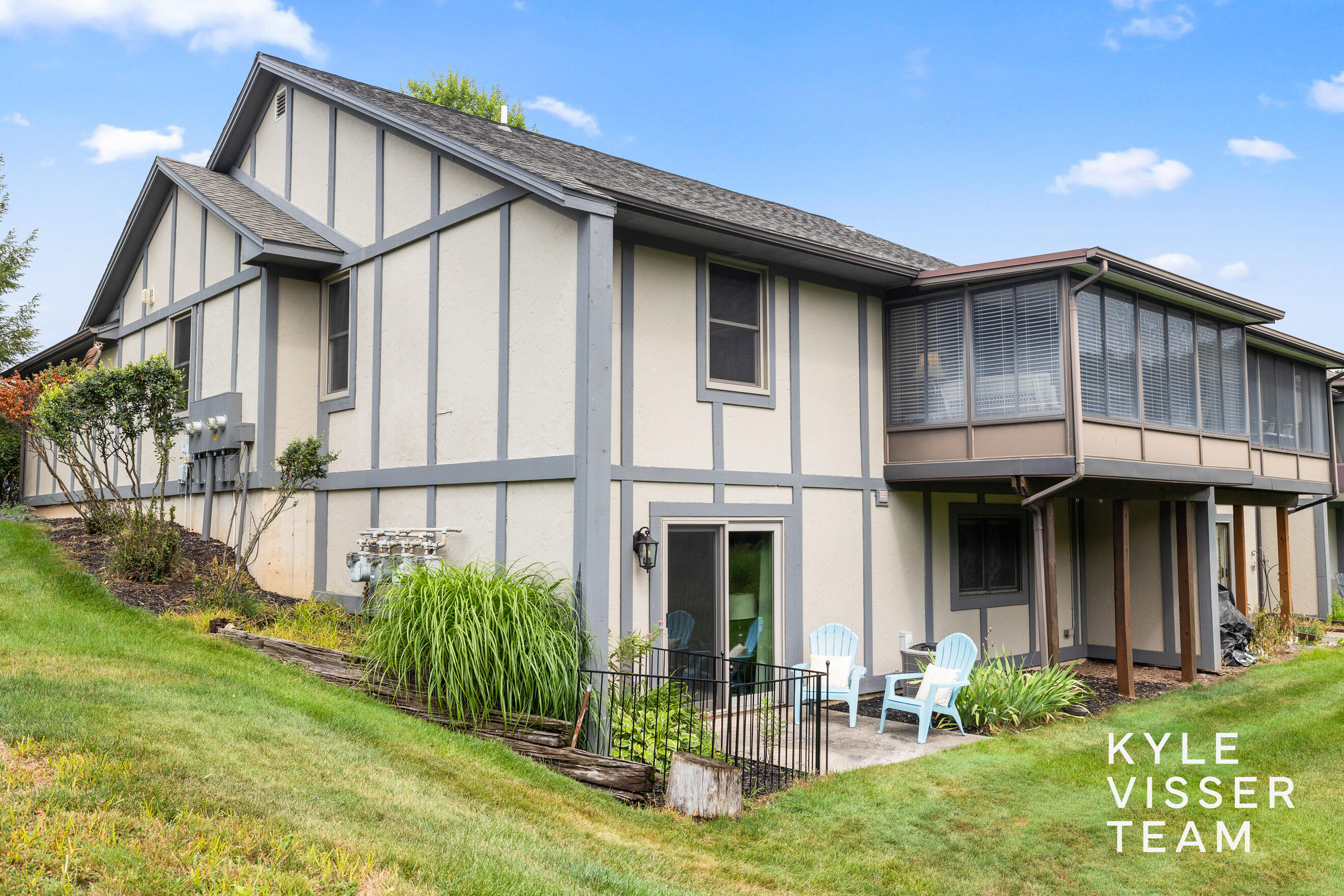 3042 Kay Drive SE Grand Rapids MI 49508