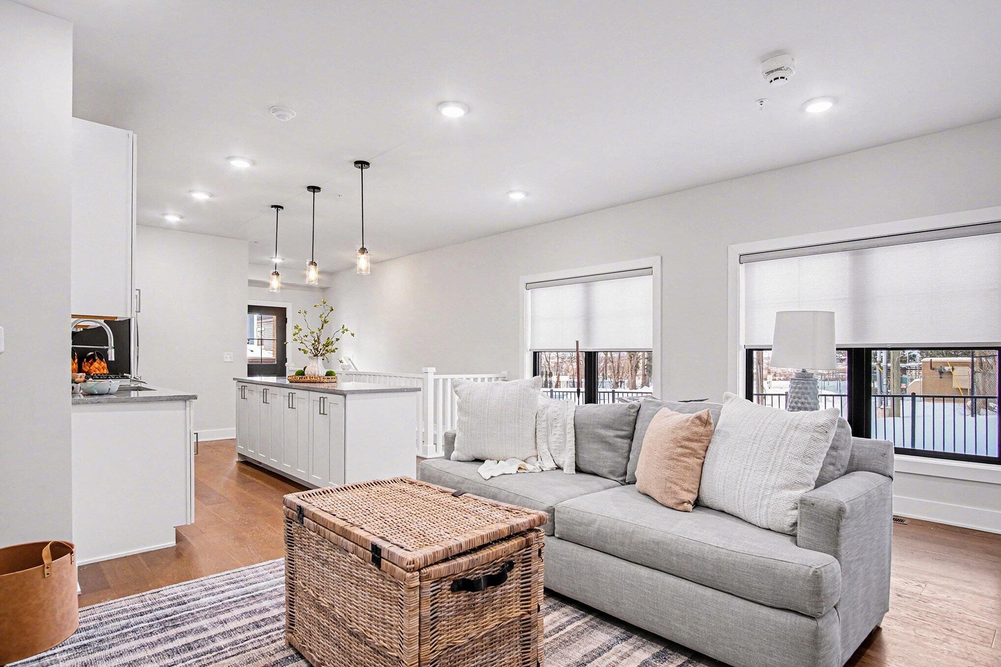 826 Fairview Avenue NE Grand Rapids MI 49503