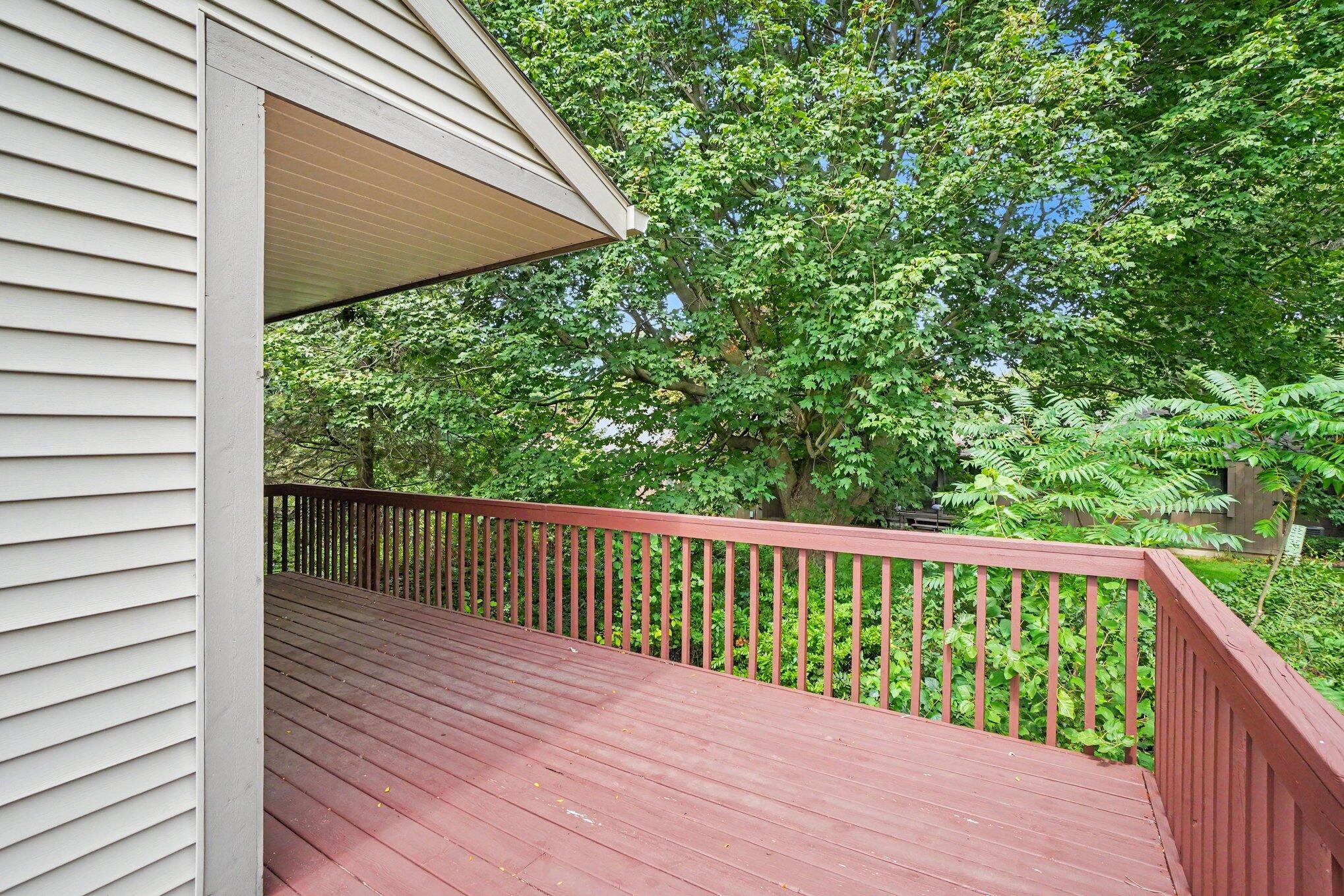 559 Spring Lane Holland MI 49423