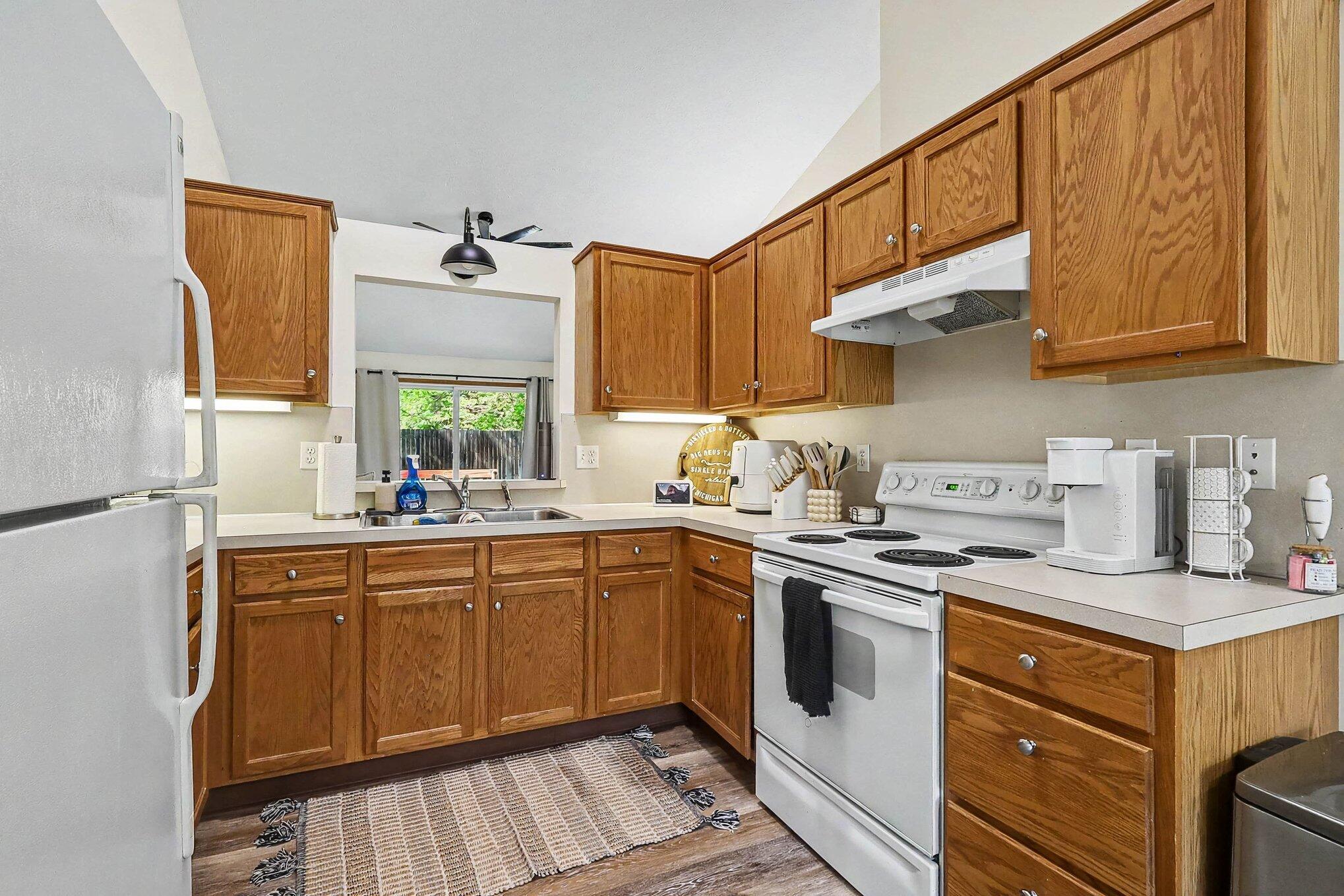 321 Nestlewood Drive Holland MI 49424