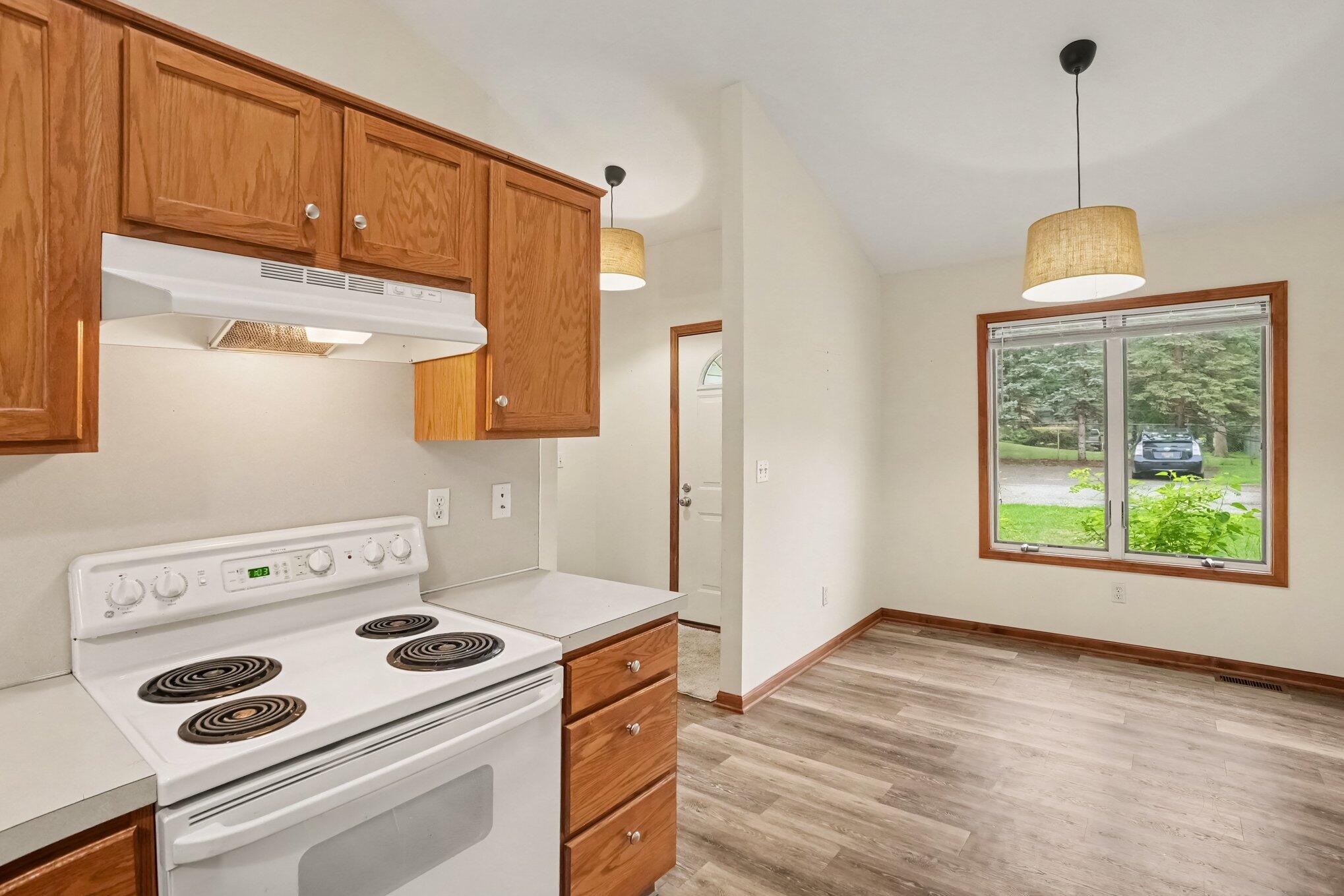 321 Nestlewood Drive Holland MI 49424