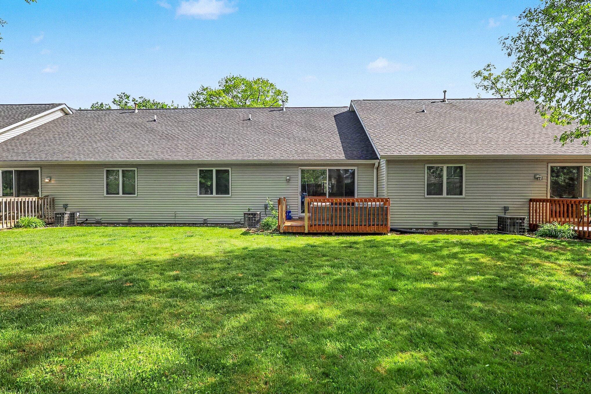 321 Nestlewood Drive Holland MI 49424