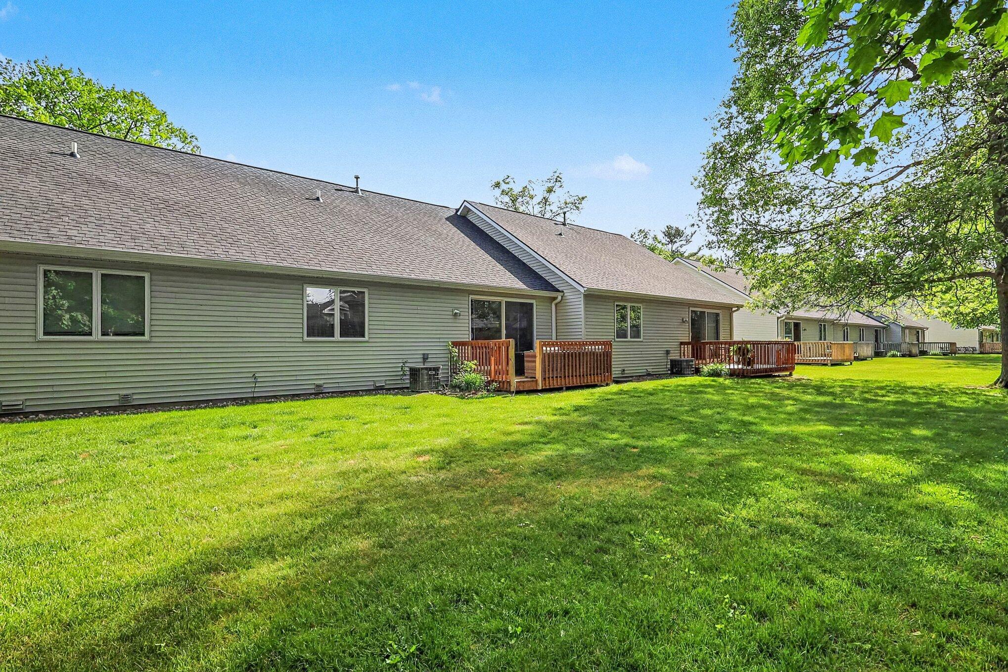 321 Nestlewood Drive Holland MI 49424