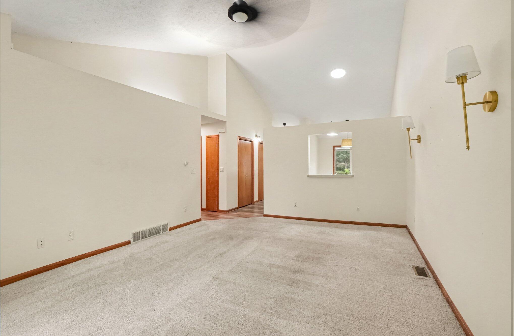 321 Nestlewood Drive Holland MI 49424