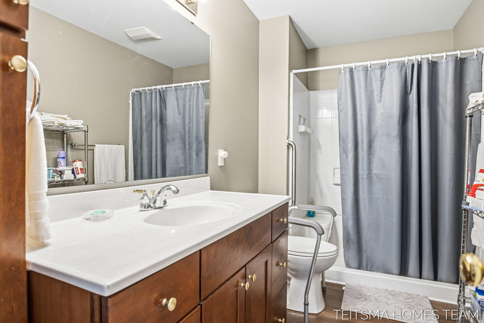 15443 Winchester Circle Grand Haven MI 49417