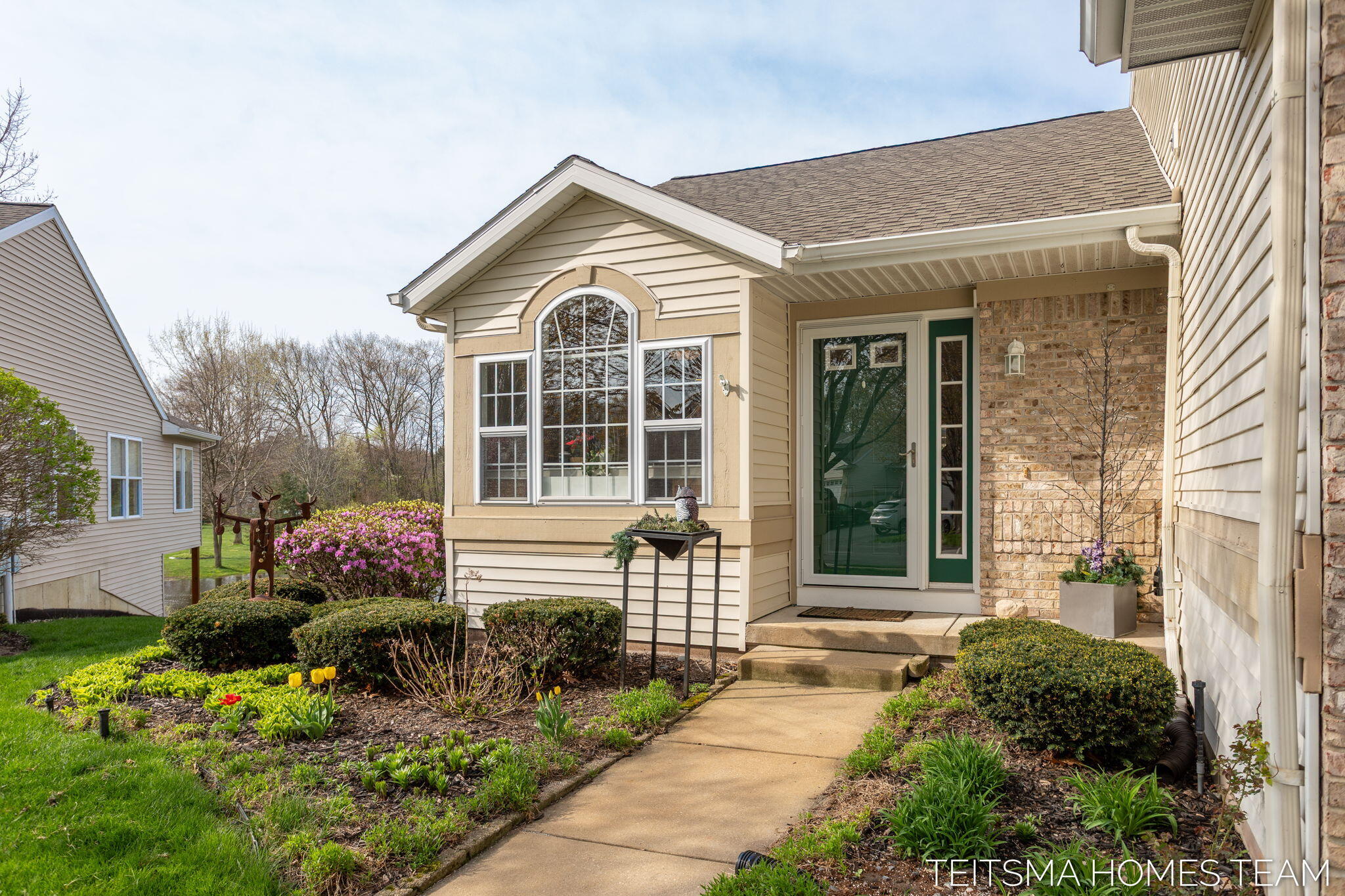 15443 Winchester Circle Grand Haven MI 49417