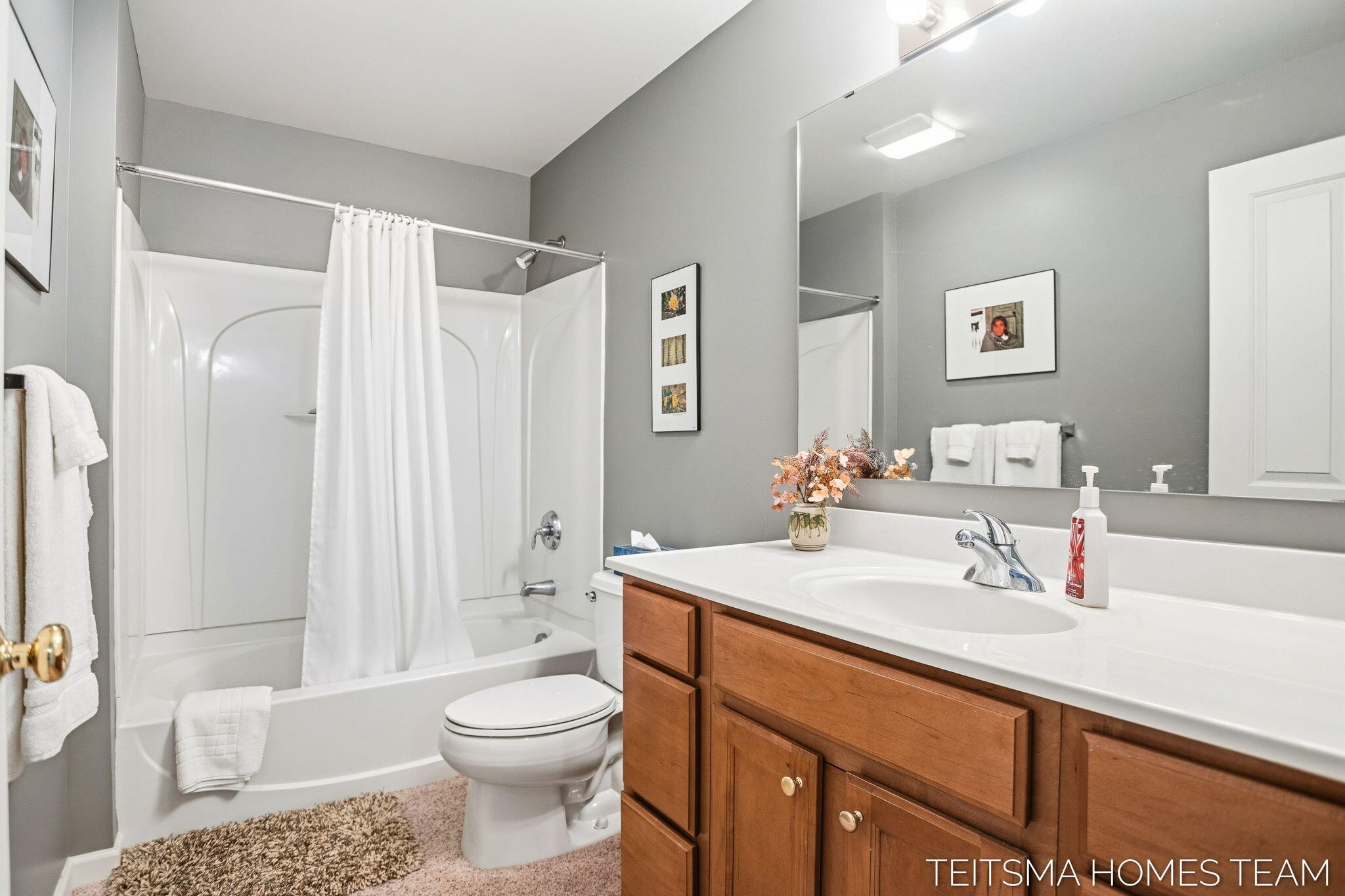 15443 Winchester Circle Grand Haven MI 49417