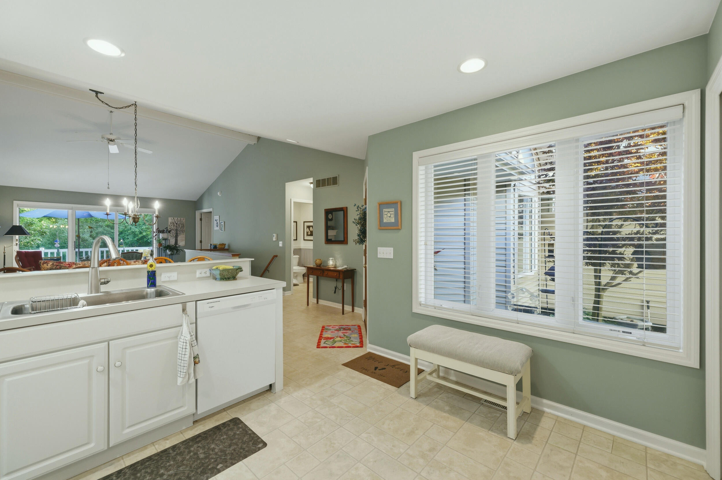 2203 Shetland Drive NE Grand Rapids MI 49505