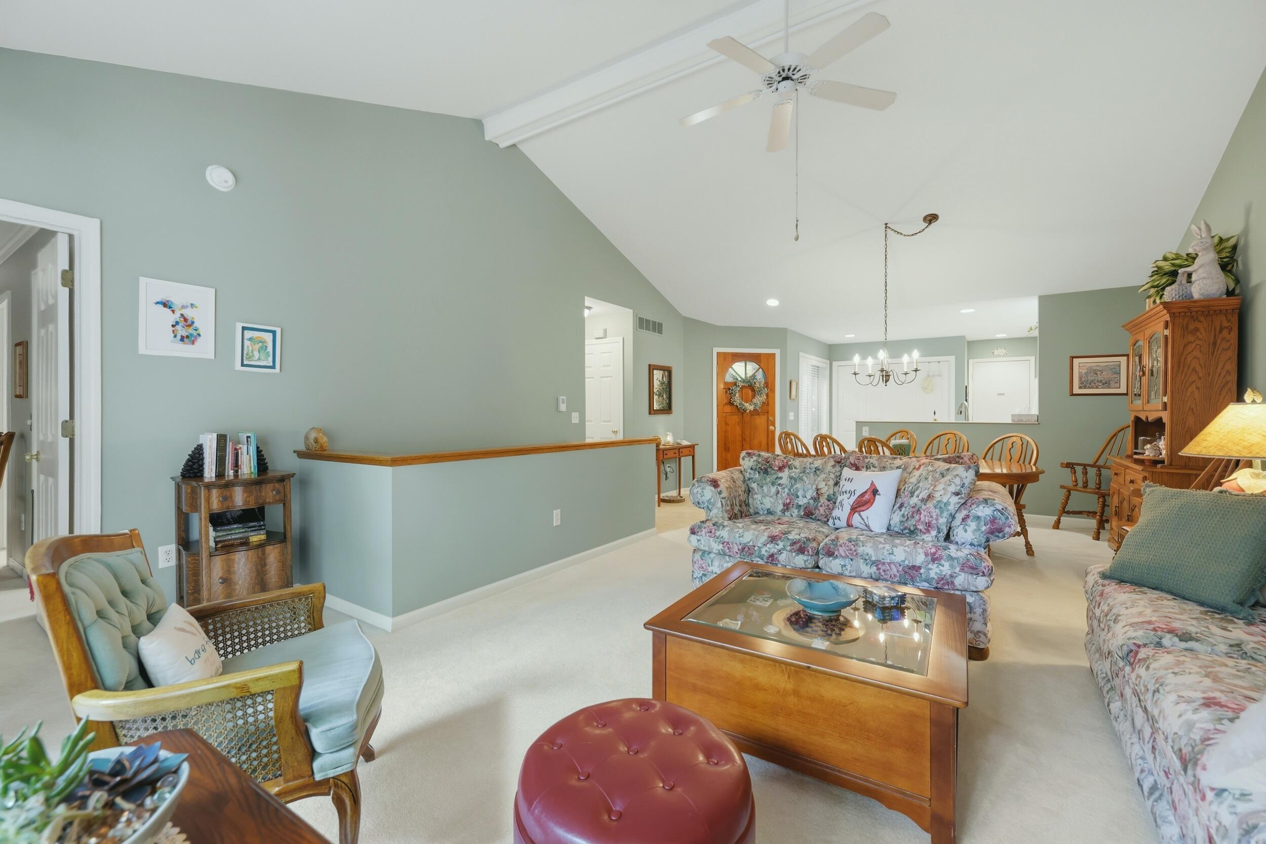 2203 Shetland Drive NE Grand Rapids MI 49505
