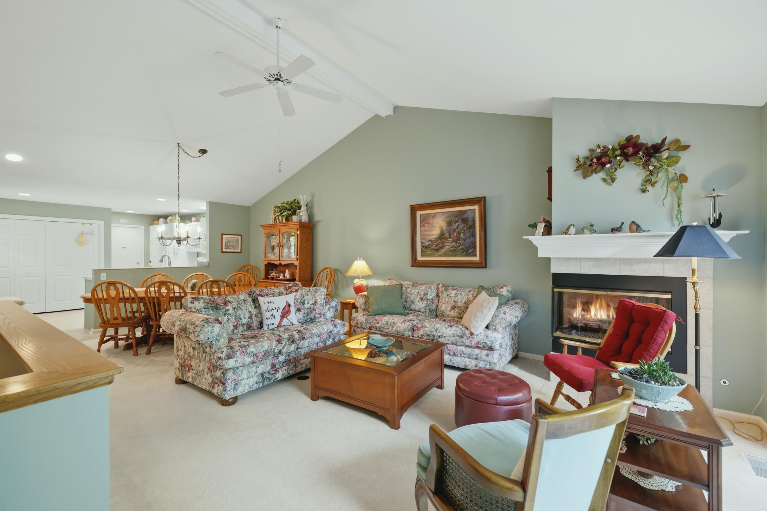 2203 Shetland Drive NE Grand Rapids MI 49505