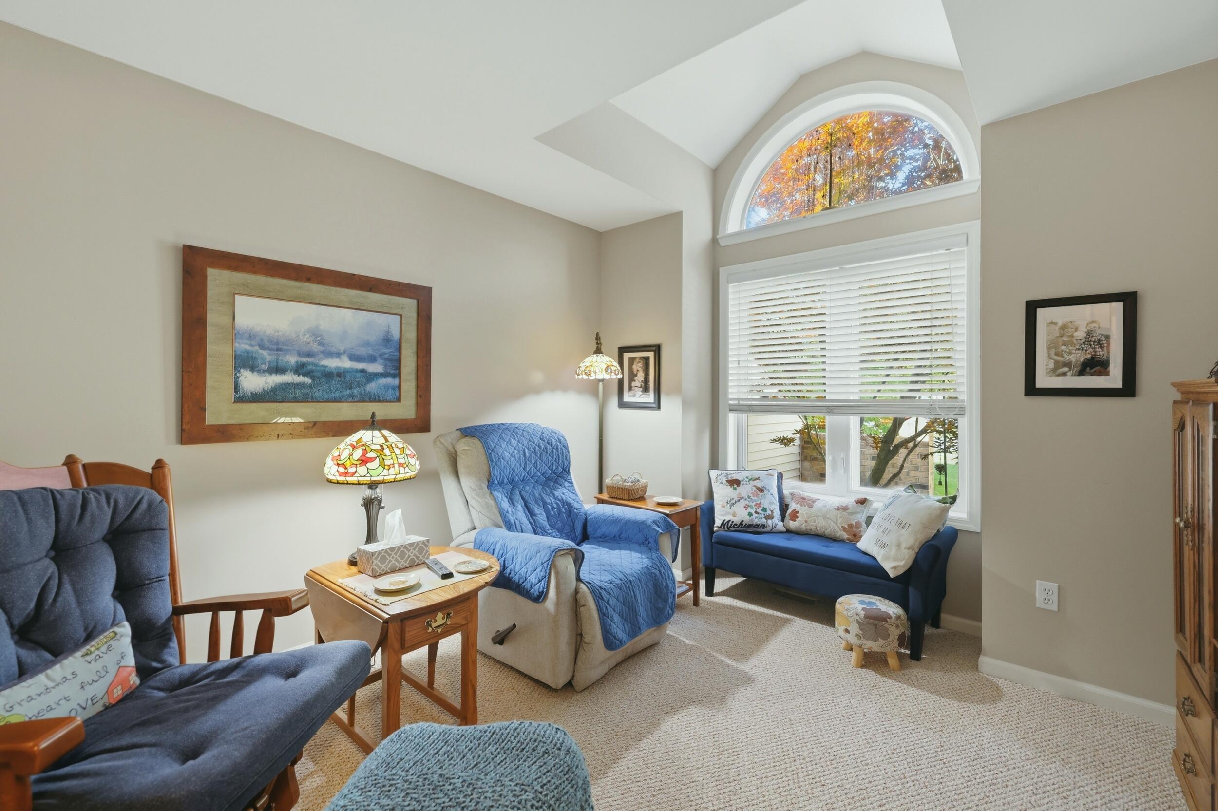 2203 Shetland Drive NE Grand Rapids MI 49505