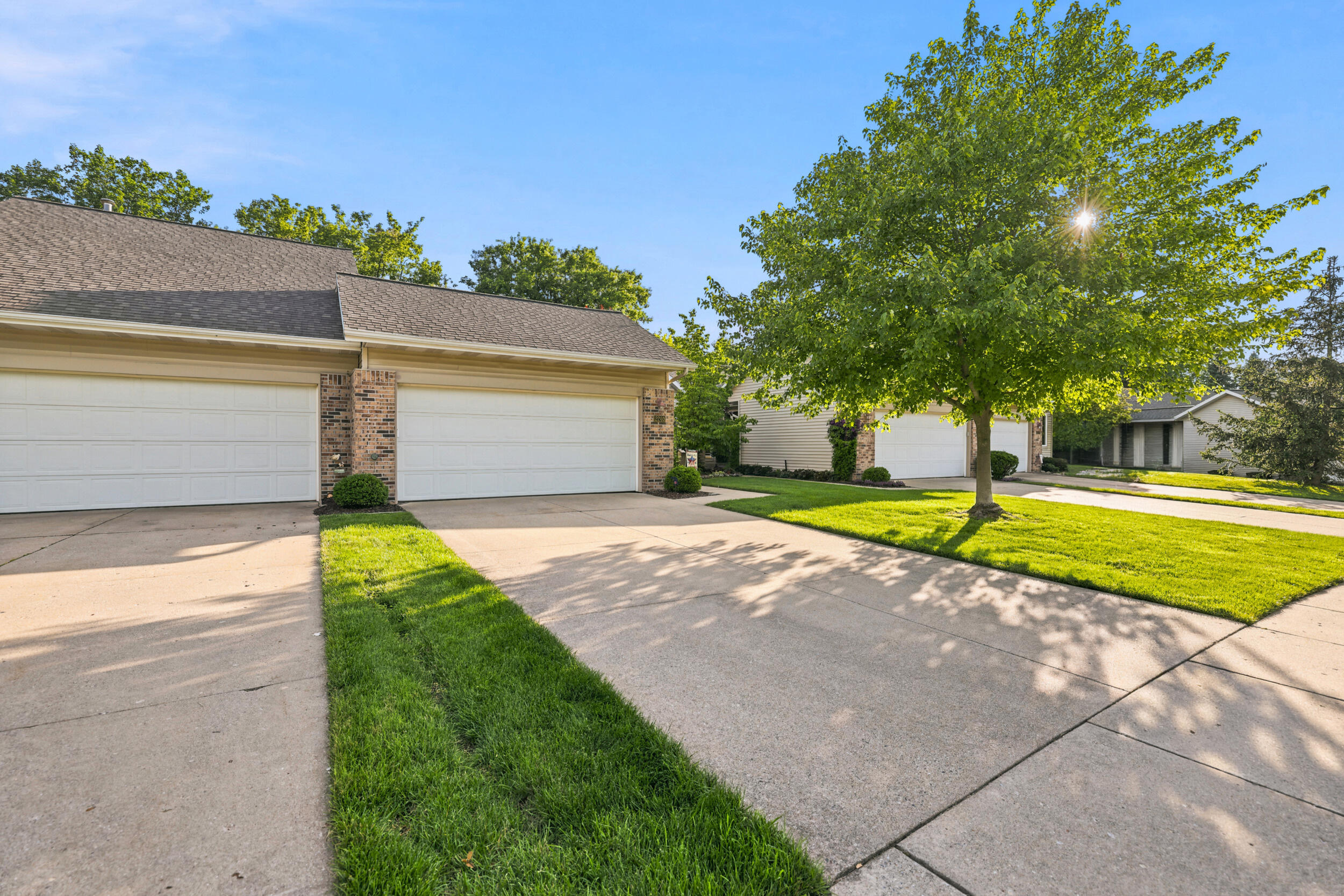 2203 Shetland Drive NE Grand Rapids MI 49505