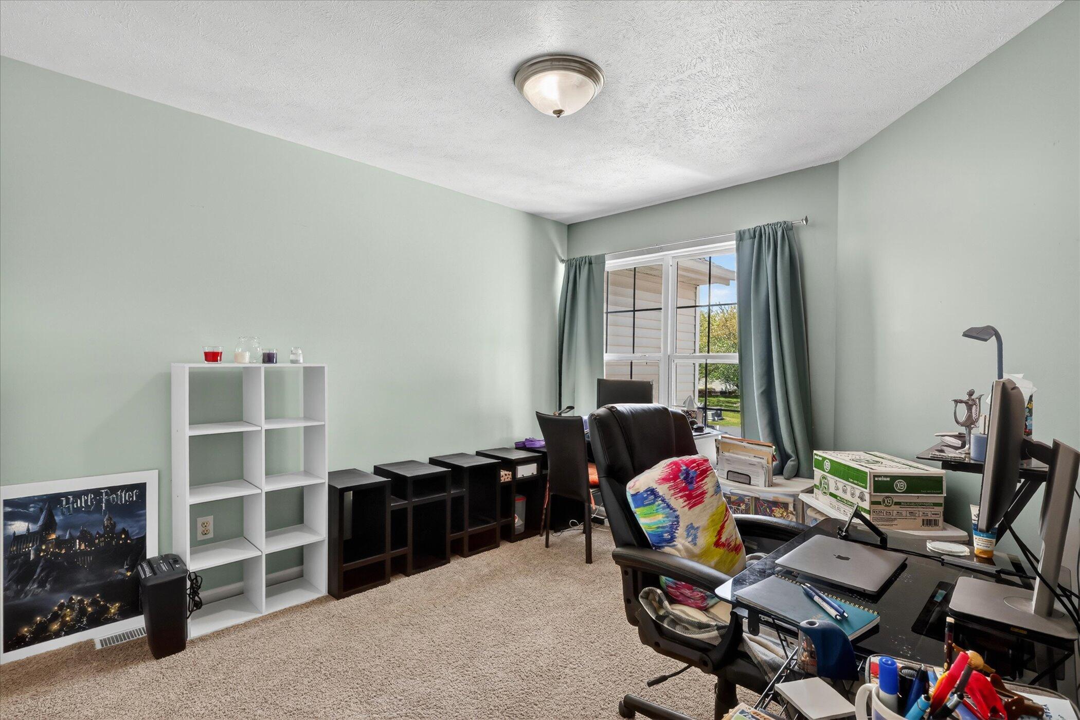 1790 Grand Court NE Grand Rapids MI 49525
