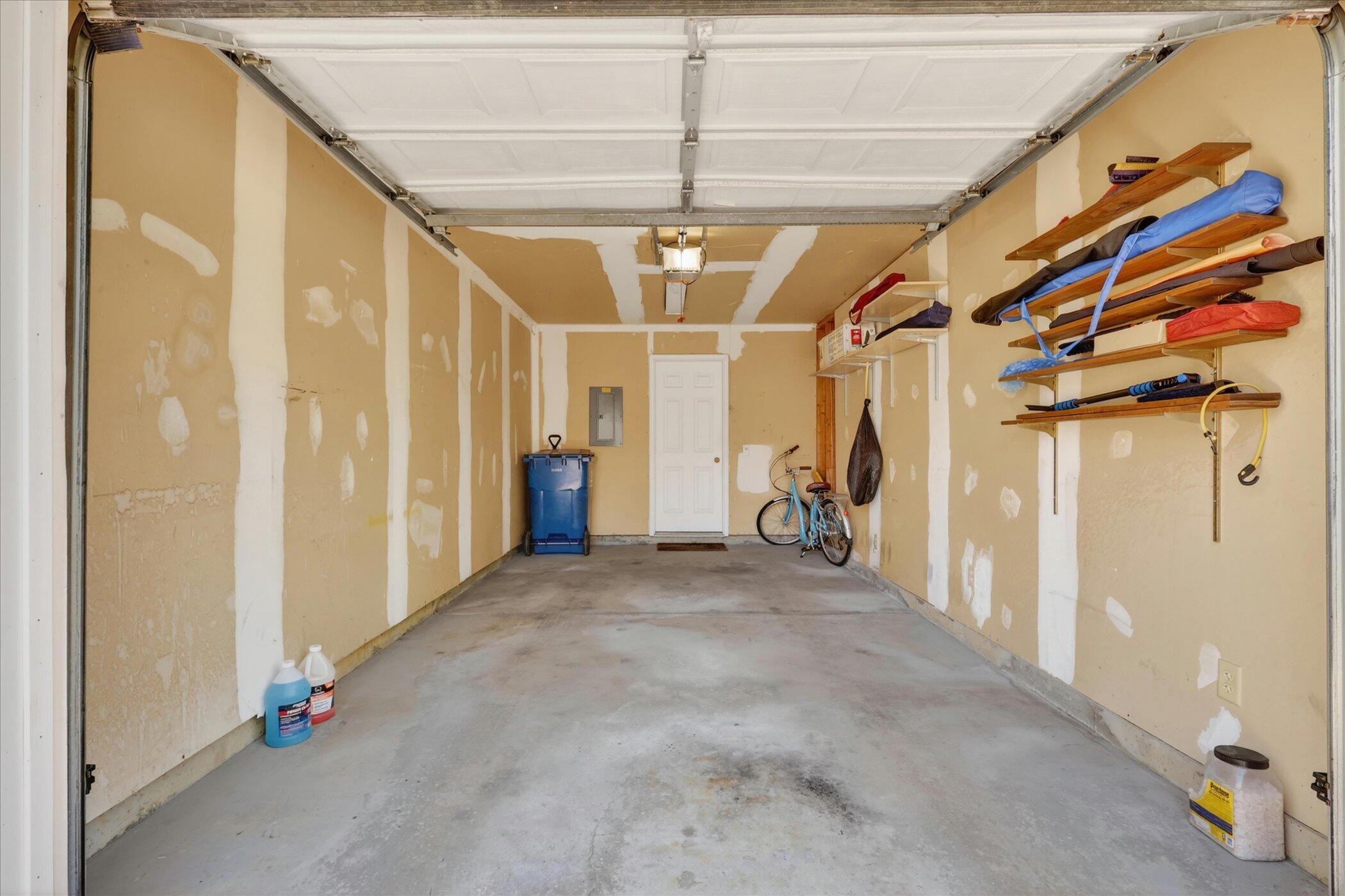 1790 Grand Court NE Grand Rapids MI 49525