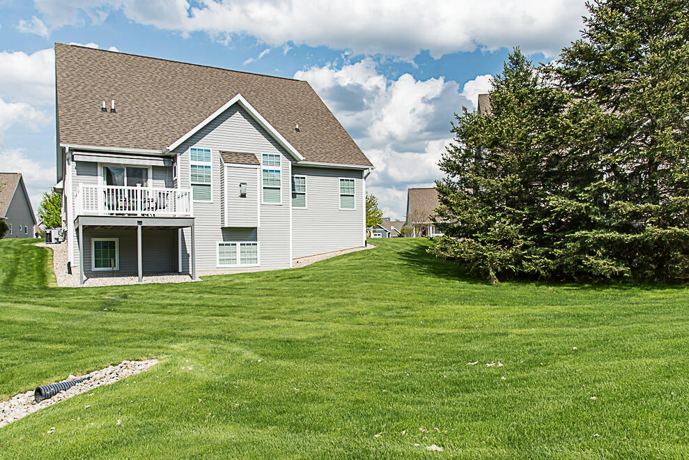 2623 W Port Drive Kalamazoo MI 49009
