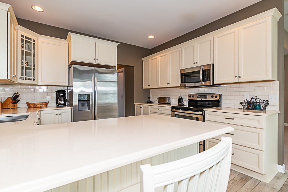 2623 W Port Drive Kalamazoo MI 49009