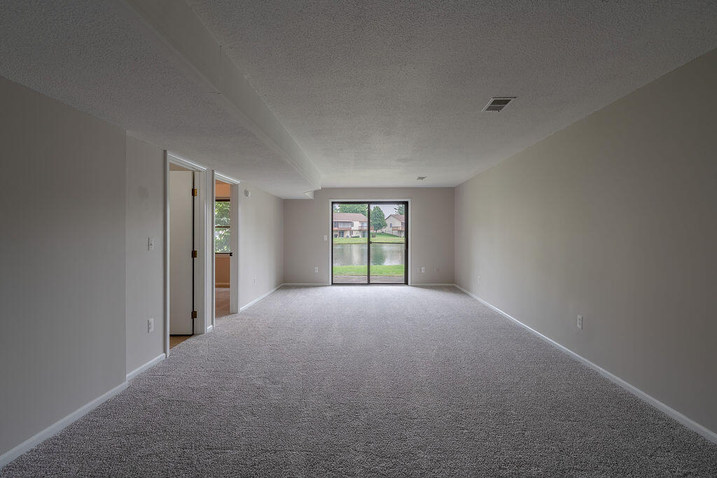 7028 Springtree Lane SW Grand Rapids MI 49548
