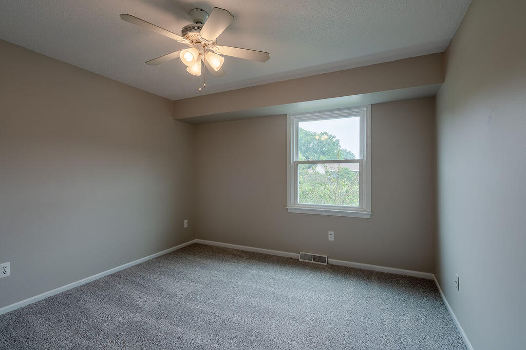 7028 Springtree Lane SW Grand Rapids MI 49548