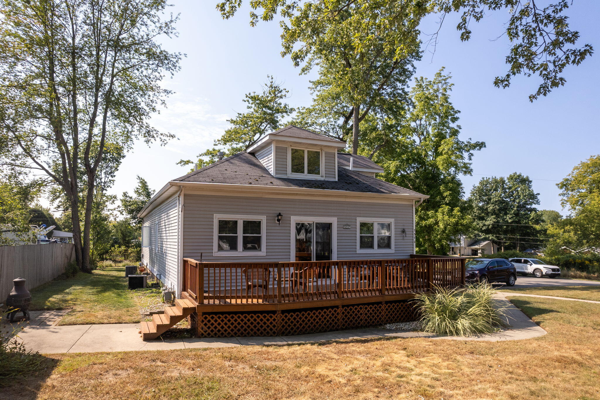 07370 N North Shore Drive South Haven MI 49090