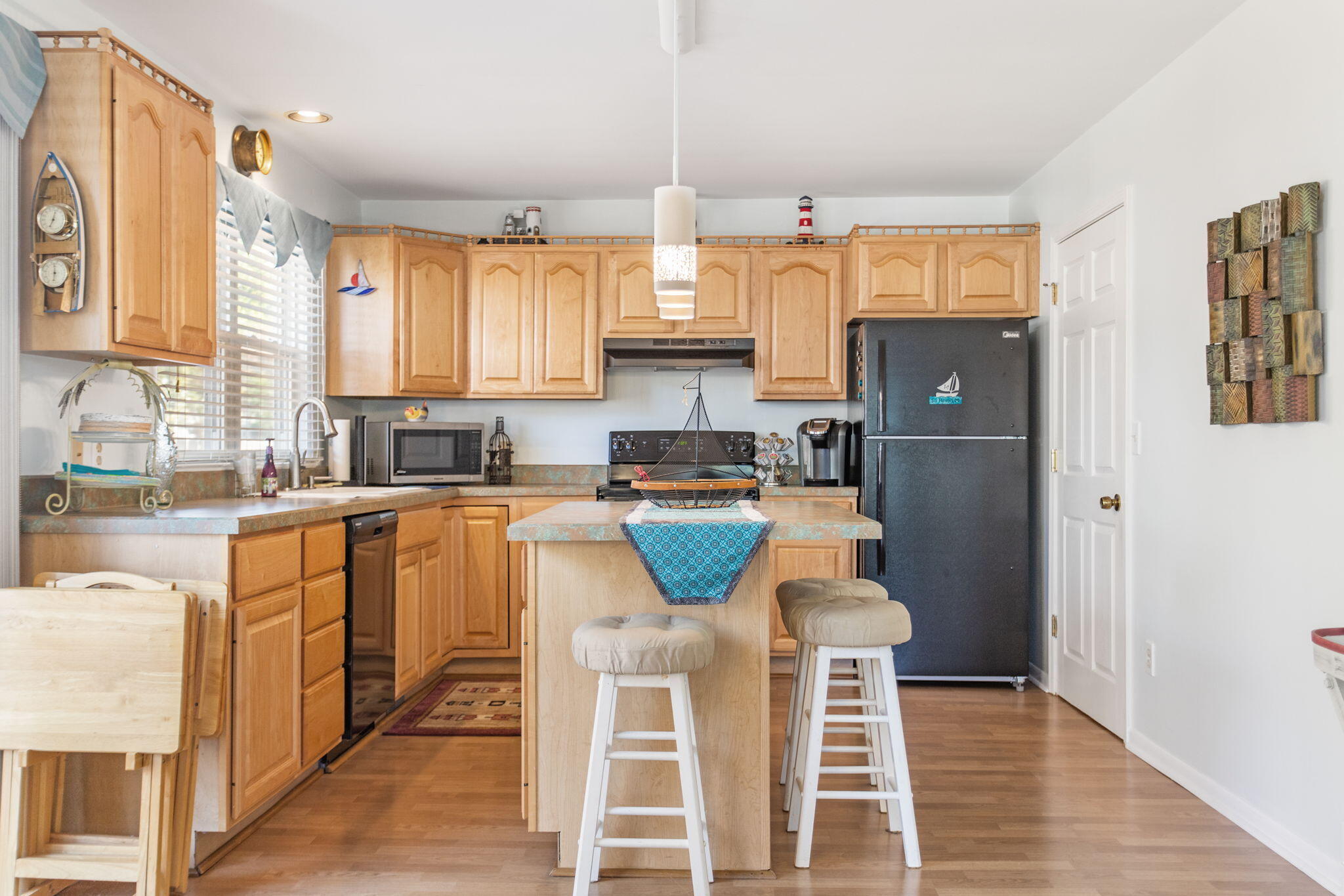 07370 N North Shore Drive South Haven MI 49090