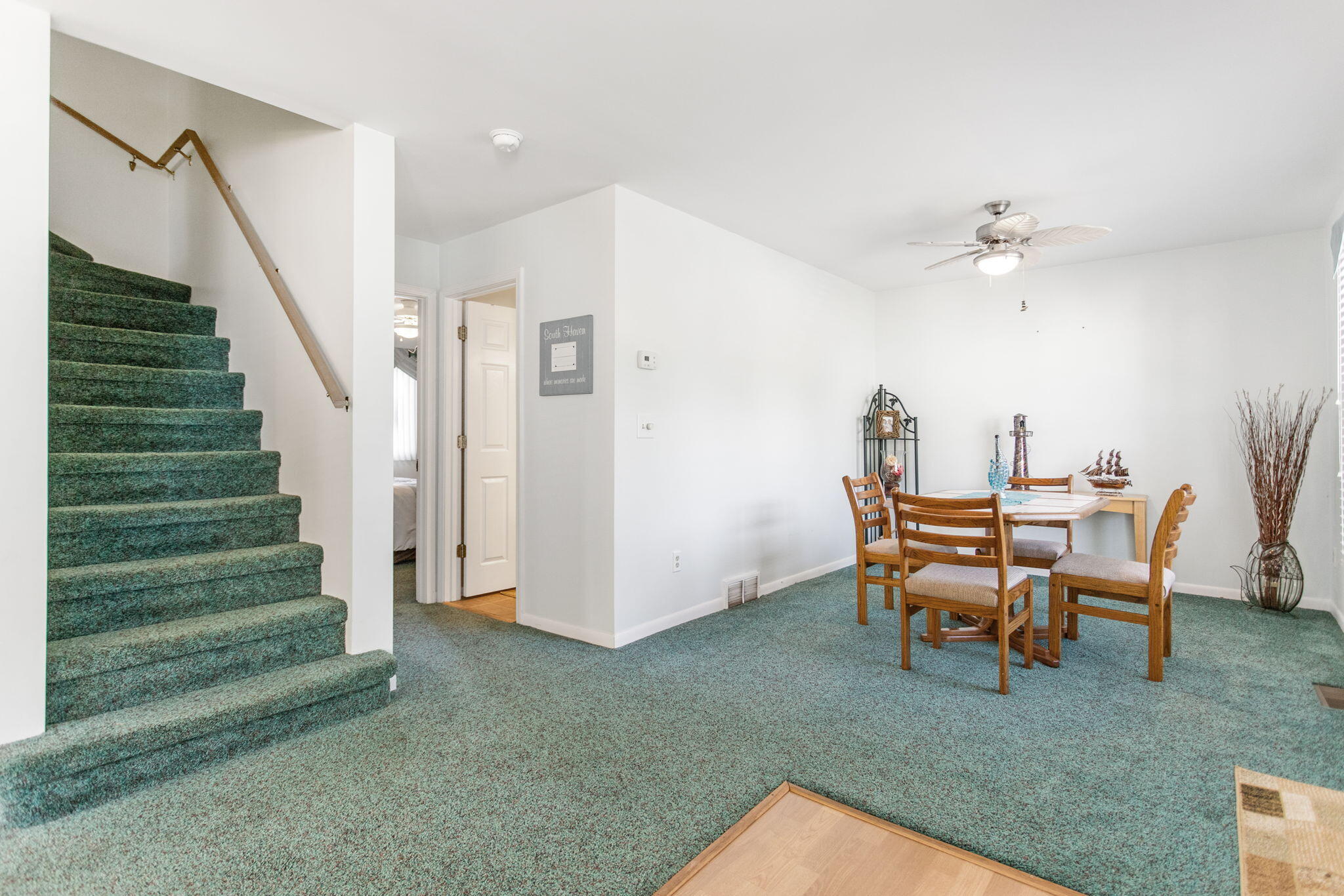07370 N North Shore Drive South Haven MI 49090