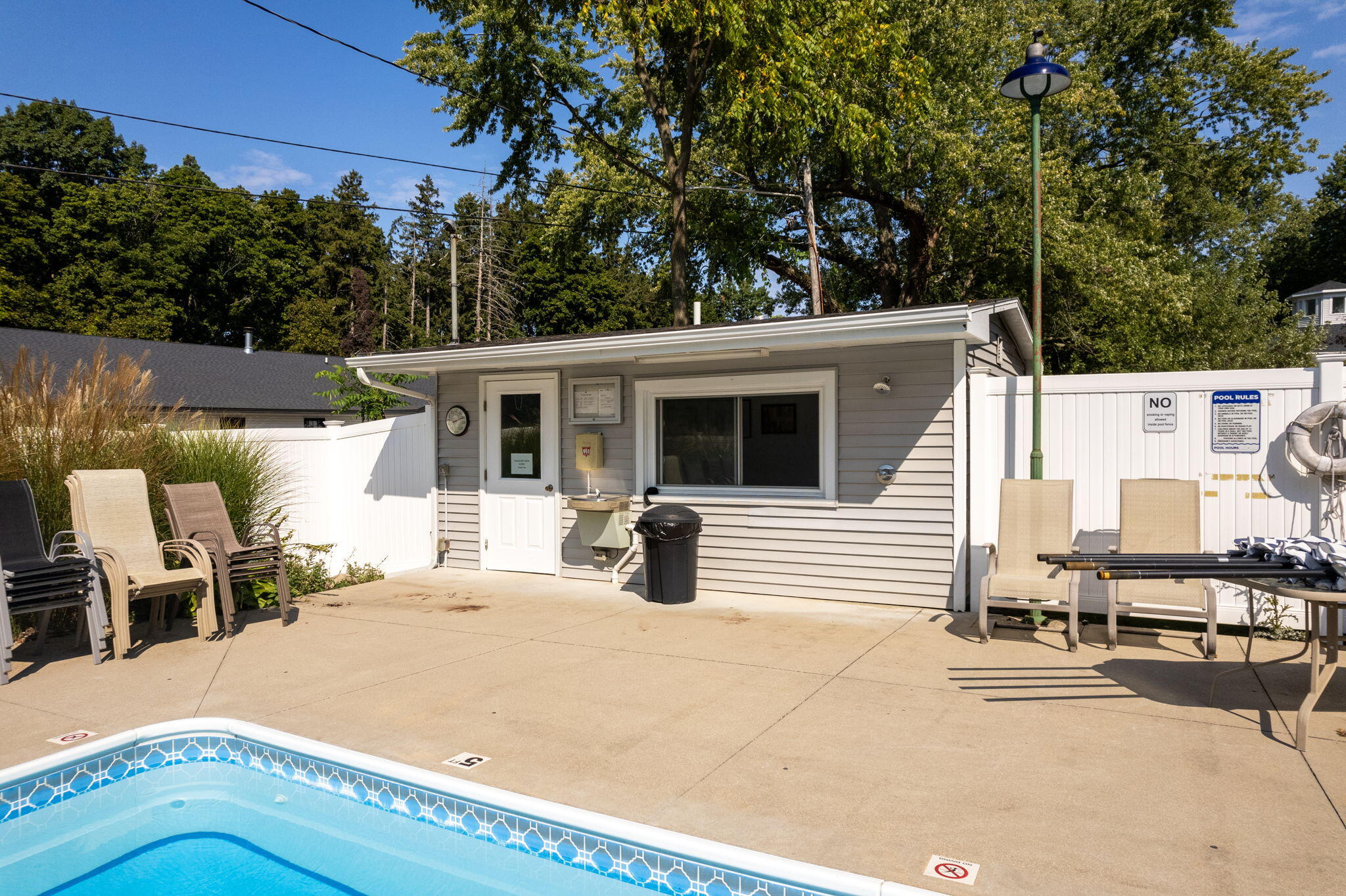 07370 N North Shore Drive South Haven MI 49090