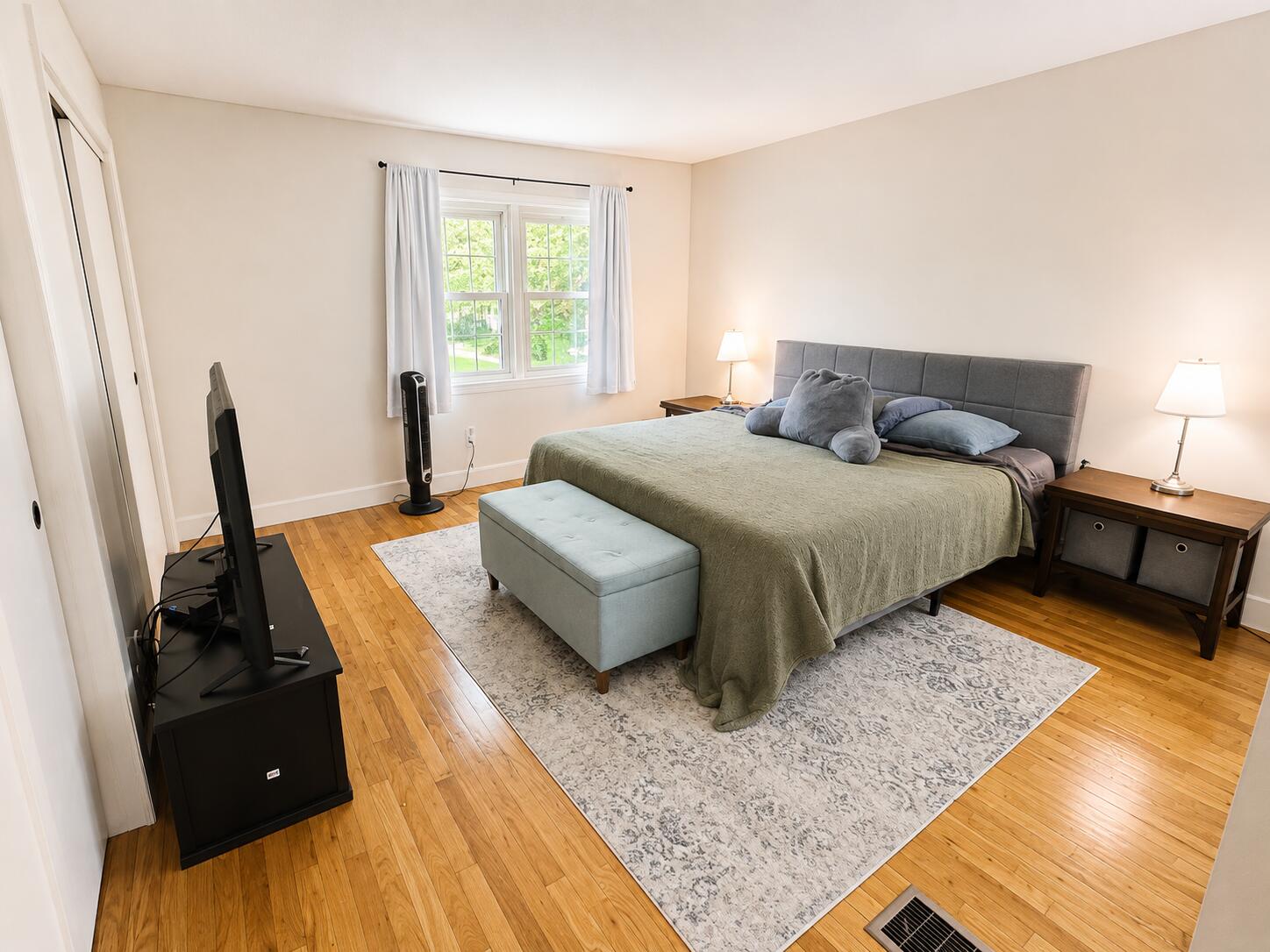2468 Abbington Drive SE Grand Rapids MI 49506