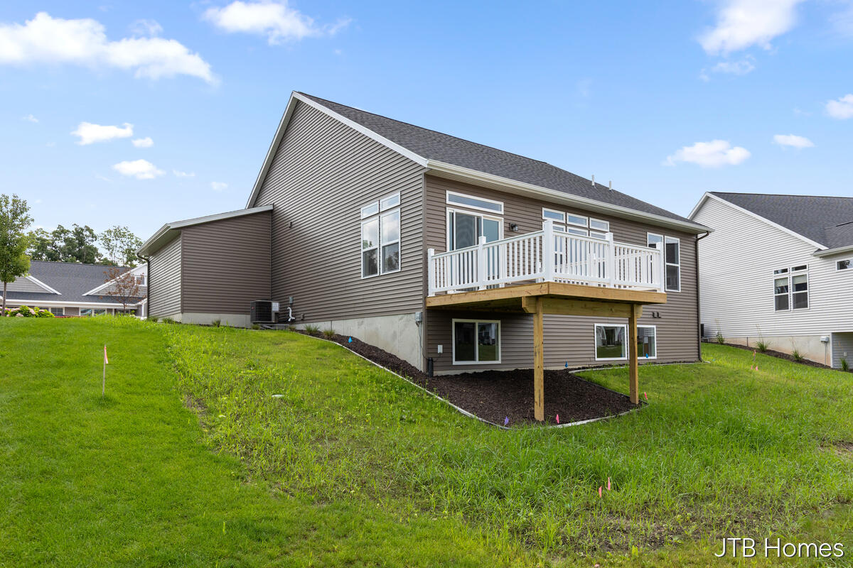 3781 Windsor Ridge Drive NE Rockford MI 49341