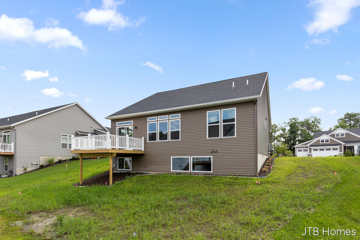 3781 Windsor Ridge Drive NE Rockford MI 49341