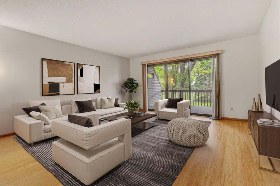 643 Crestview Street Holland MI 49423