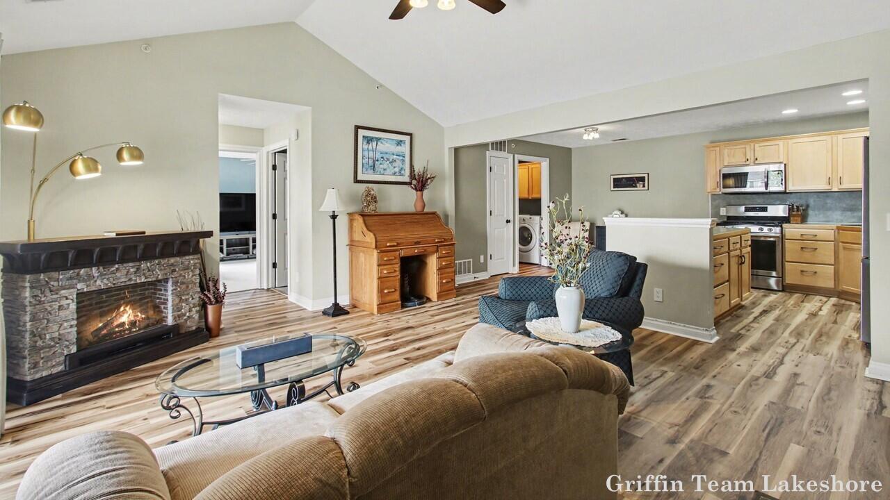 3073 E Crystal Waters Drive Holland MI 49424