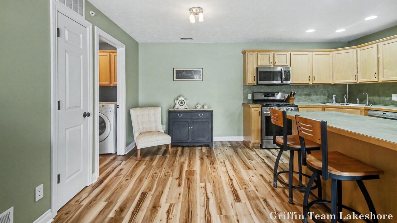 3073 E Crystal Waters Drive Holland MI 49424