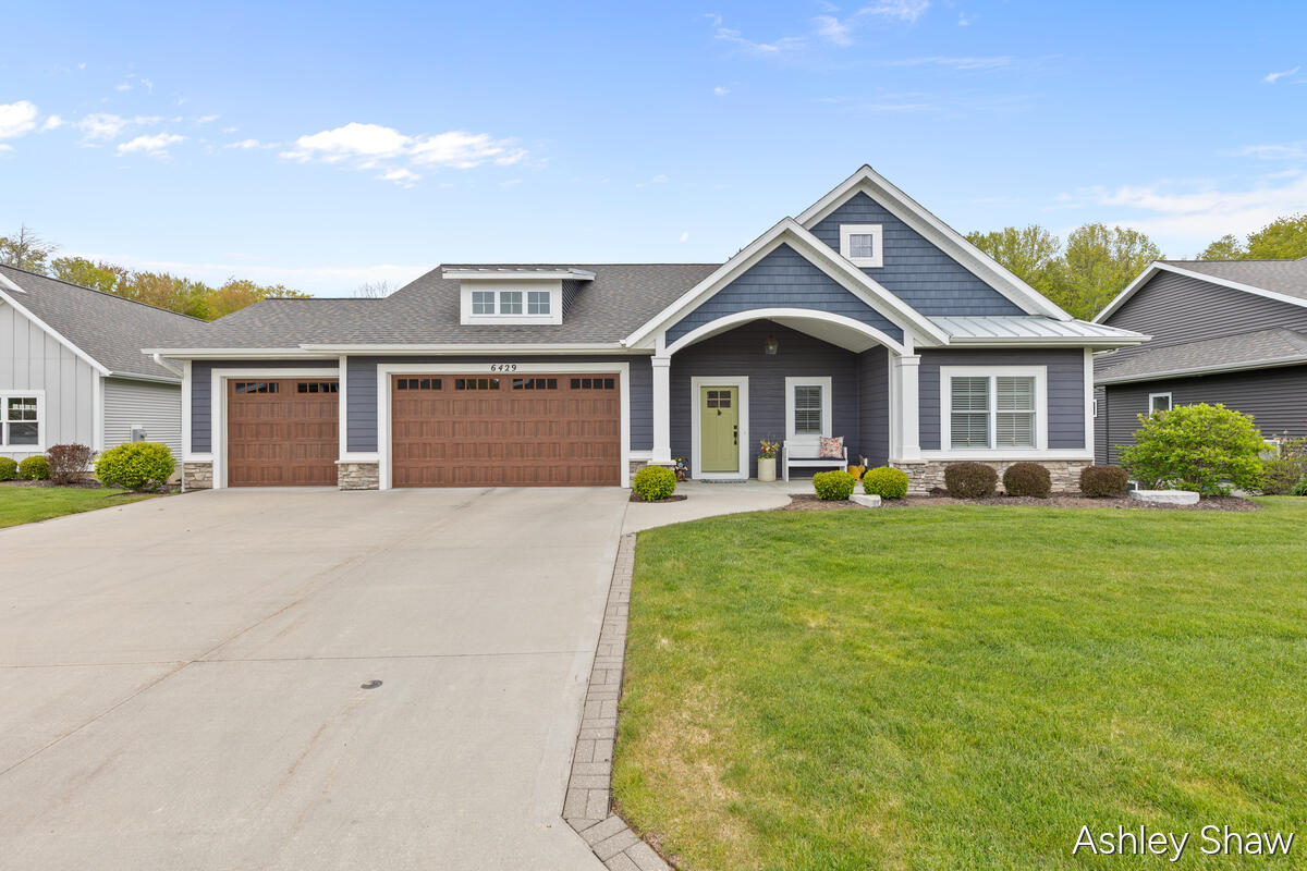6429 Copperleaf Court Holland MI 49423