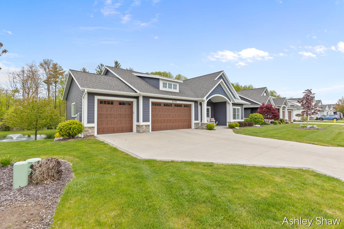 6429 Copperleaf Court Holland MI 49423